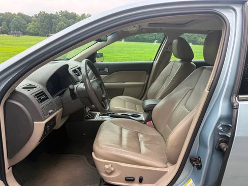 Used 2010 Ford Fusion Hybrid FWD image 7