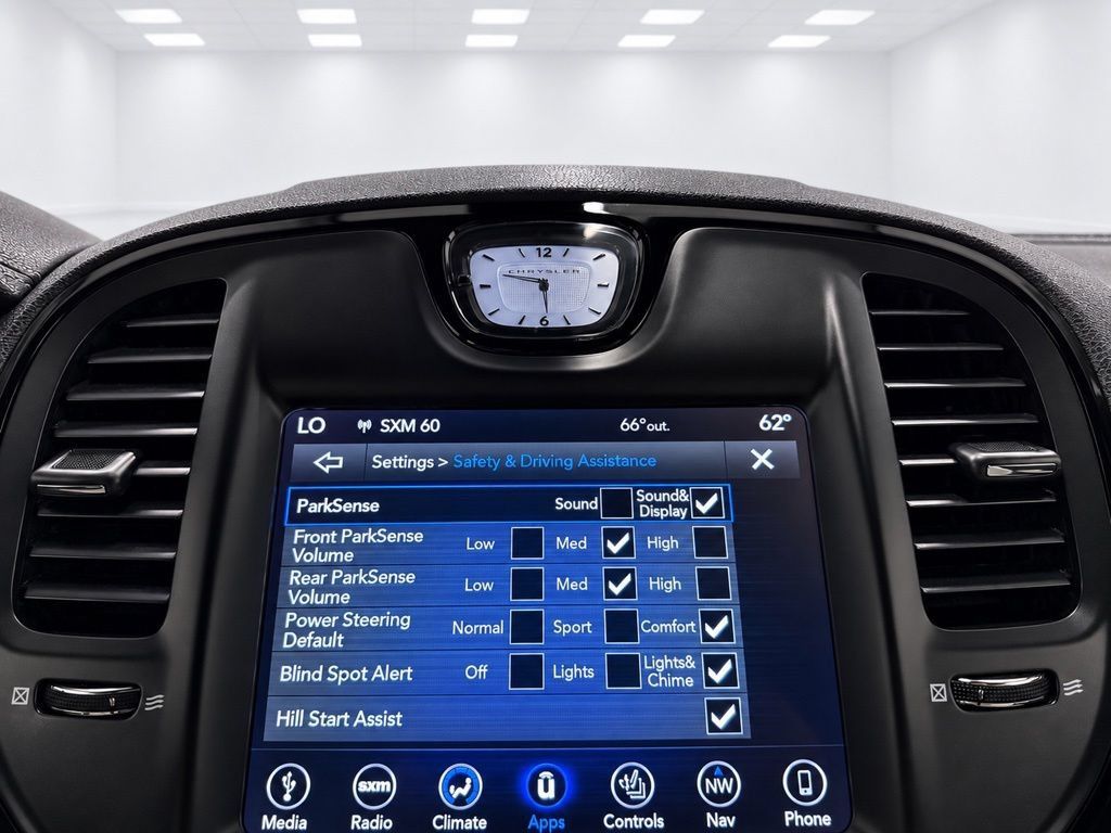 Used 2019 Chrysler 300 S w/ 300S Premium Group 2 AWD/4WD image 37