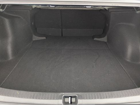 Used 2022 Toyota Corolla LE image 18