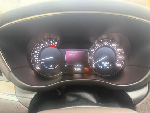 Used 2017 Lincoln MKC Premiere image 10