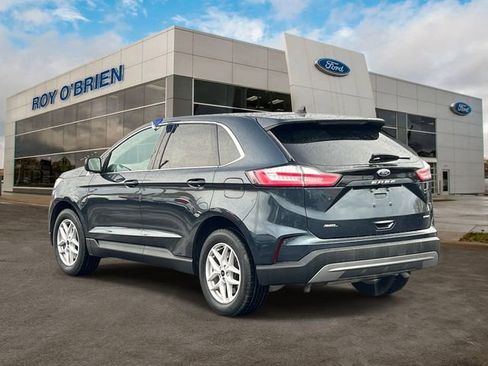 Certified 2023 Ford Edge SEL w/ Convenience Package AWD/4WD image 3