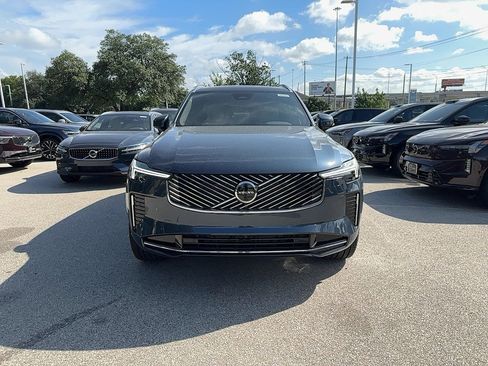 Used 2026 Volvo XC90 B6 Plus w/ Protection Package Premier AWD/4WD image 7