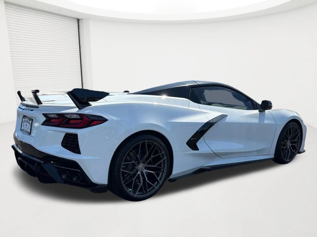 Used 2025 Chevrolet Corvette Stingray Preferred Conv w/ Battery Protection Package RWD image 5