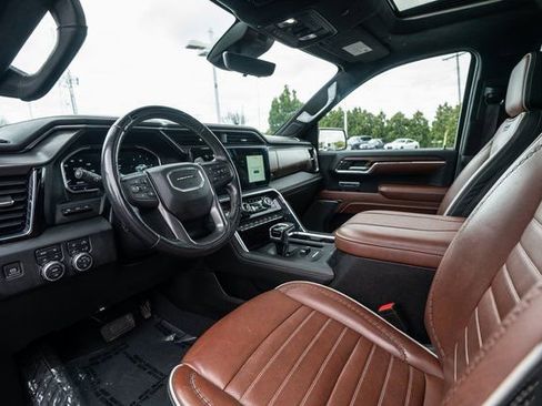 Used 2024 GMC Sierra 1500 Denali Ultimate image 5