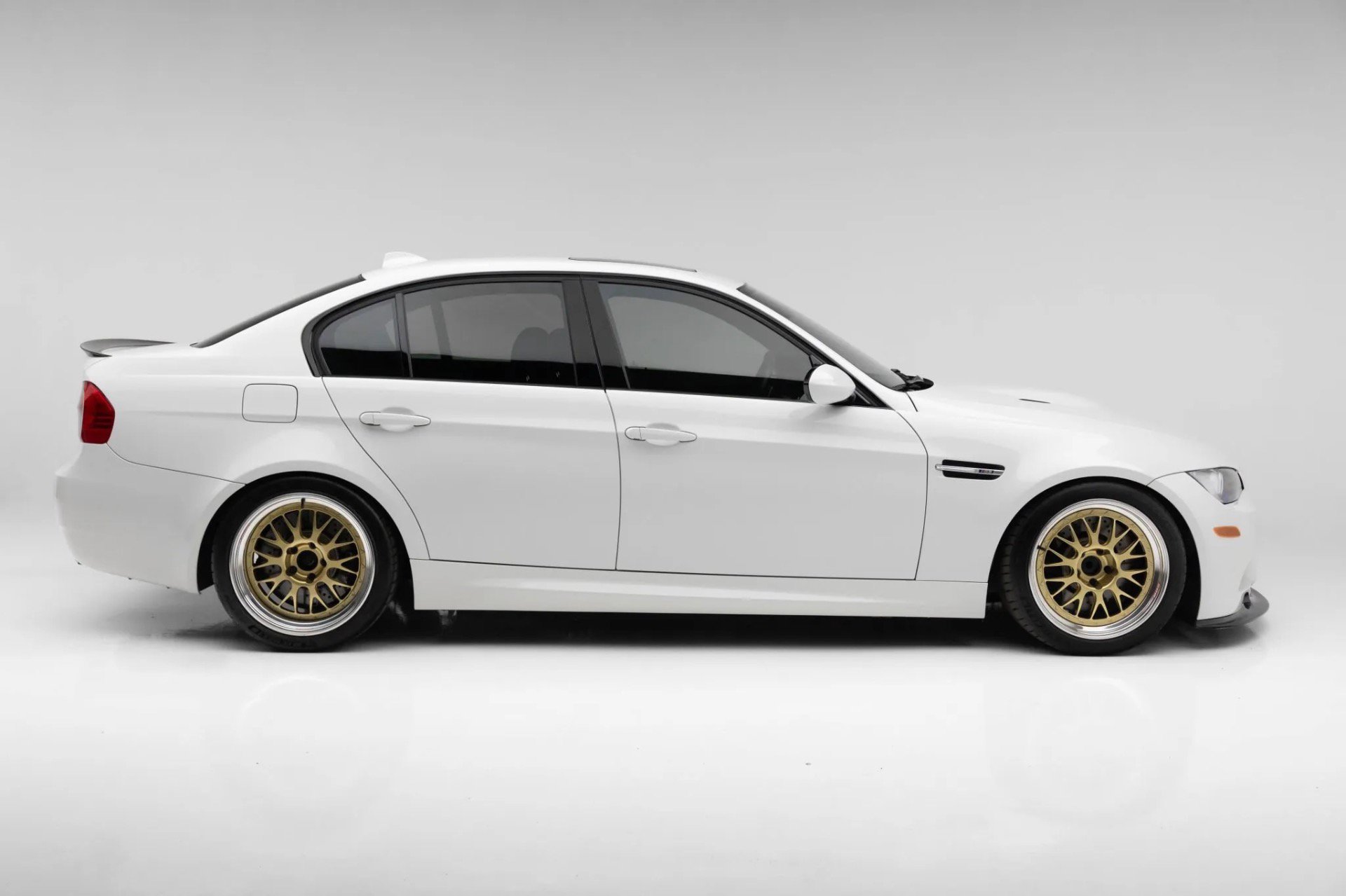 Used 2011 BMW M3 Sedan RWD image 4