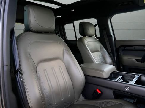 Used 2022 Land Rover Defender 110 XS Edition image 51