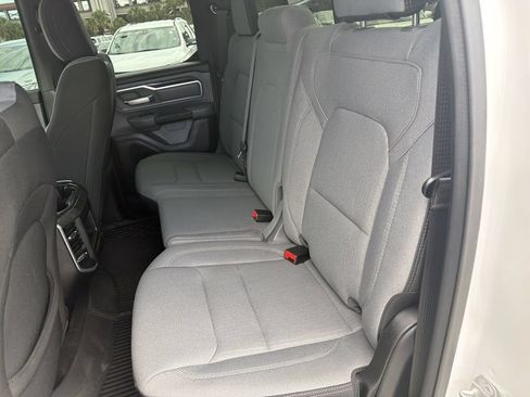 Used 2022 RAM 1500 Big Horn AWD/4WD image 13