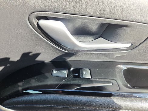 Certified 2022 Hyundai Tucson Limited image 34