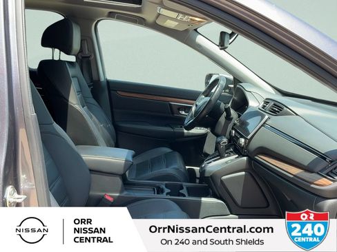 Used 2018 Honda CR-V Touring image 11