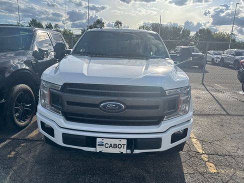 Used 2020 Ford F150 XLT w/ Equipment Group 302A Luxury AWD/4WD image 4