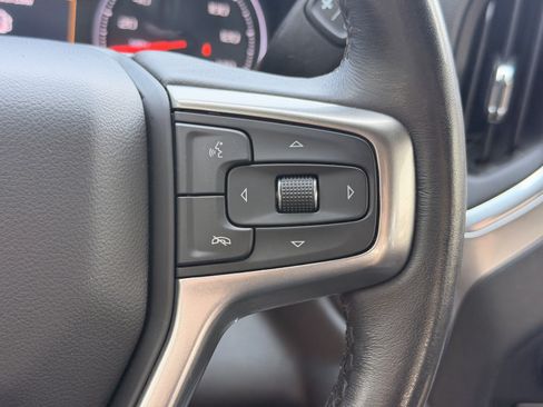 Used 2021 Chevrolet Silverado 1500 LT Trail Boss w/ Convenience Package II AWD/4WD image 20