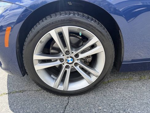 Used 2016 BMW 328i xDrive Sedan AWD/4WD image 10