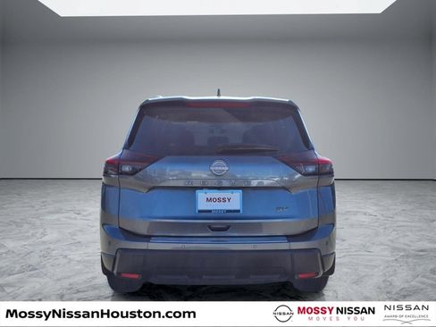 Used 2024 Nissan Rogue SV w/ SV Premium Package FWD image 6