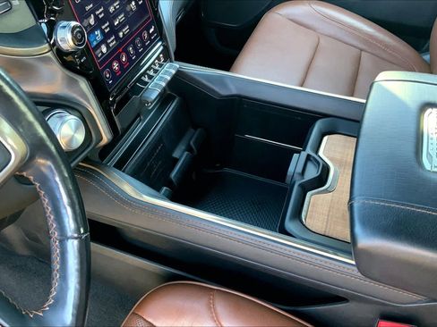 Used 2020 RAM 1500 Limited RWD image 17
