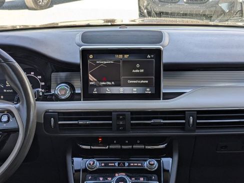 Used 2020 Lincoln Corsair FWD w/ Convenience Package image 18