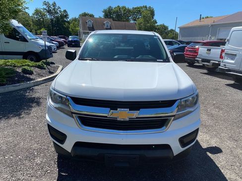 Used 2020 Chevrolet Colorado W/T w/ WT Convenience Package image 3