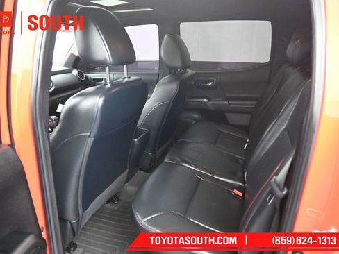 Used 2023 Toyota Tacoma TRD Pro AWD/4WD image 10