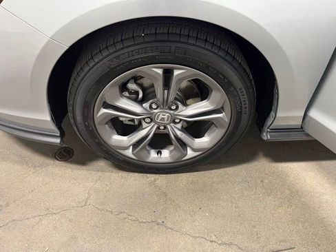Used 2024 Honda Accord EX image 30