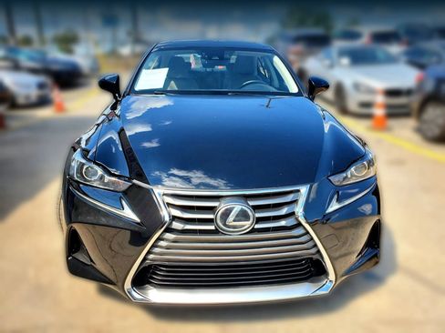 Used 2019 Lexus IS 300 AWD image 13
