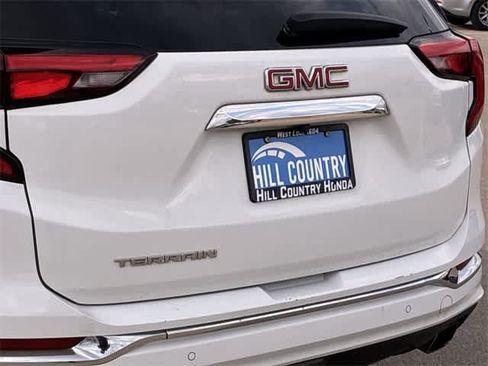 Used 2018 GMC Terrain Denali w/ Advanced Safety Package image 13