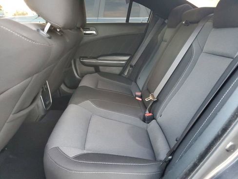 Used 2022 Dodge Charger SXT image 10