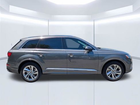 Used 2023 Audi Q7 2.0T Premium w/ Convenience Package AWD/4WD image 3