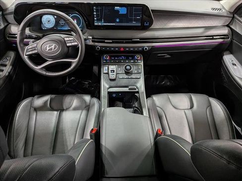 Used 2024 Hyundai Palisade Limited FWD image 19