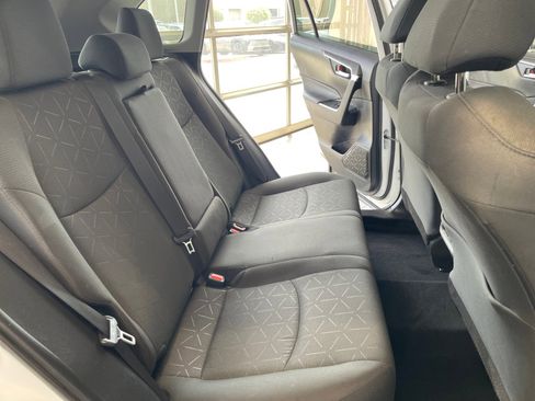 Used 2024 Toyota RAV4 XLE w/ Convenience Package FWD image 18