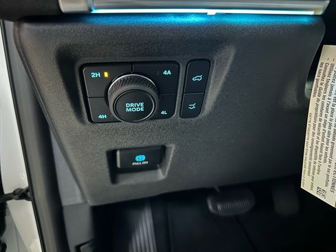 New 2025 Ford Expedition Max Platinum w/ Platinum Ultimate Package image 35