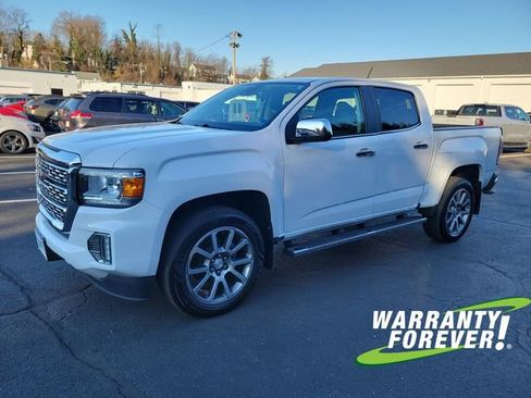Used 2022 GMC Canyon Denali image 3