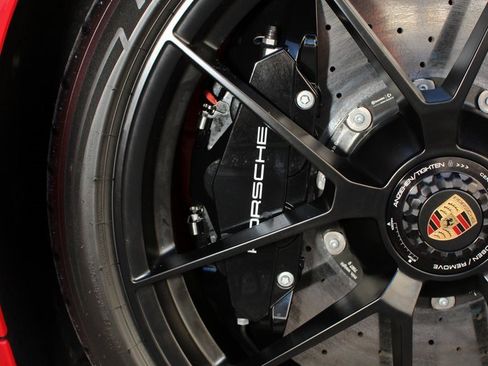 Used 2025 Porsche 911 Targa 4 GTS image 37