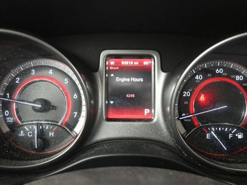 Used 2020 Dodge Journey Crossroad FWD image 30