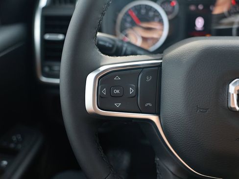 New 2026 RAM 1500 4x4 Crew Cab image 17