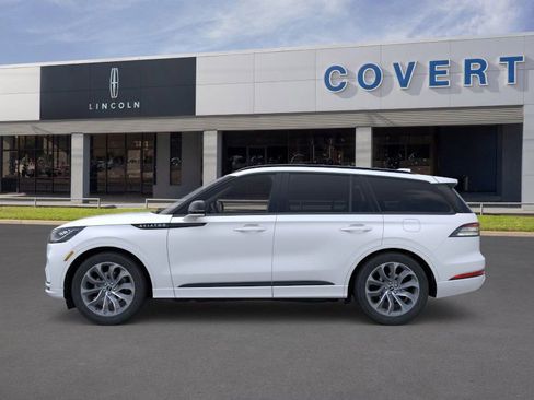 New 2026 Lincoln Aviator 2WD w/ Jet Appearance Package image 3