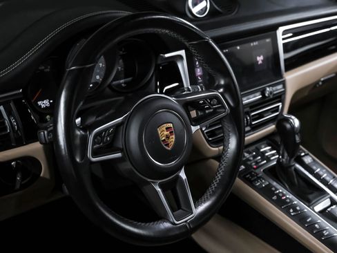 Used 2019 Porsche Macan S image 21