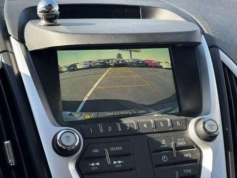 Used 2015 GMC Terrain SLT image 4