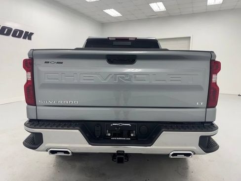 New 2026 Chevrolet Silverado 1500 LT AWD/4WD image 6