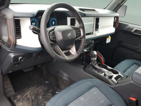 New 2026 Ford Bronco Heritage Edition image 13