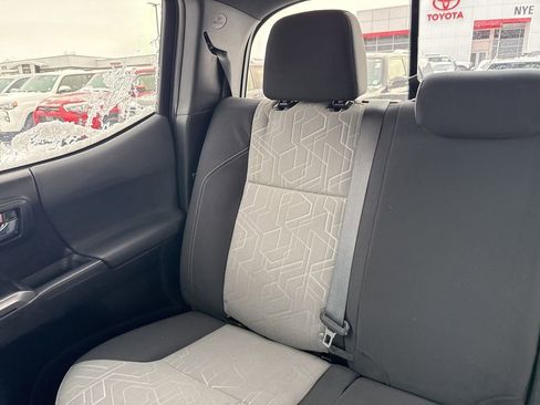 Used 2023 Toyota Tacoma TRD Sport image 14