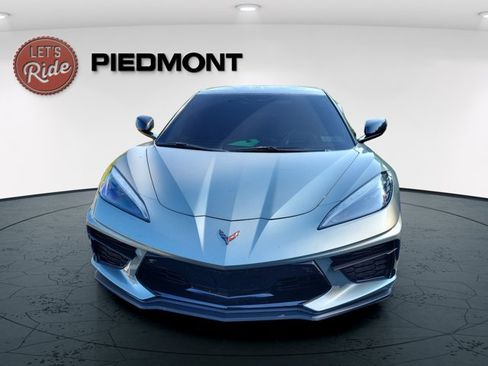 Used 2022 Chevrolet Corvette Stingray Premium Conv w/ Z51 Performance Package RWD image 2
