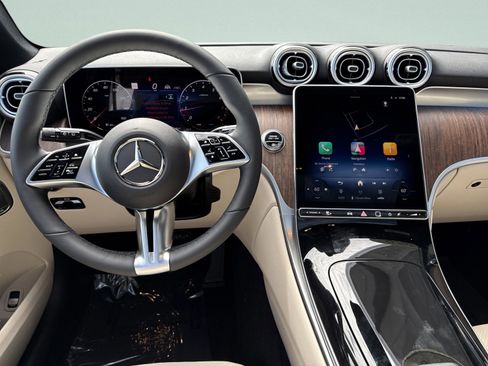 Certified 2026 Mercedes-Benz GLC 300 4MATIC image 25