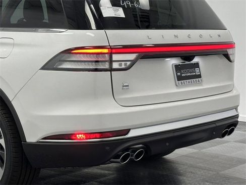 New 2025 Lincoln Aviator Reserve w/ Illumination Package image 6
