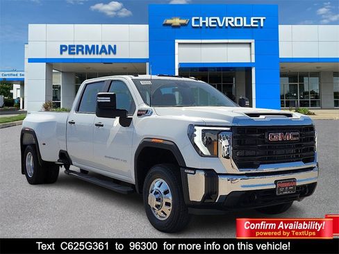 New 2025 GMC Sierra 3500 Pro image 1