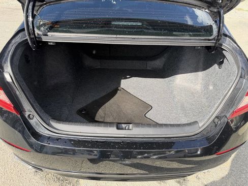 Used 2021 Honda Accord Sport image 15