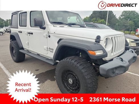 Used 2018 Jeep Wrangler Unlimited Sport S AWD/4WD image 1