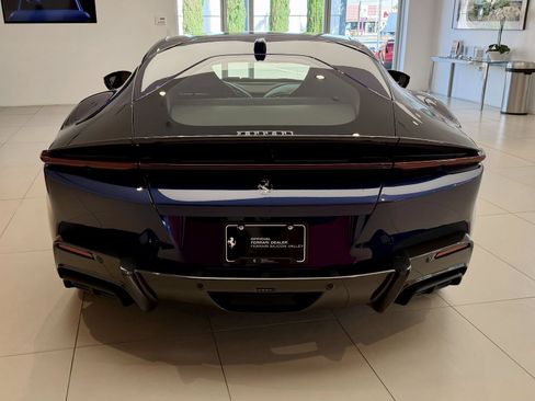Used 2025 Ferrari 12Cilindri RWD image 3