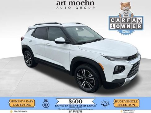 Used 2023 Chevrolet TrailBlazer LT w/ Convenience Package AWD/4WD image 1