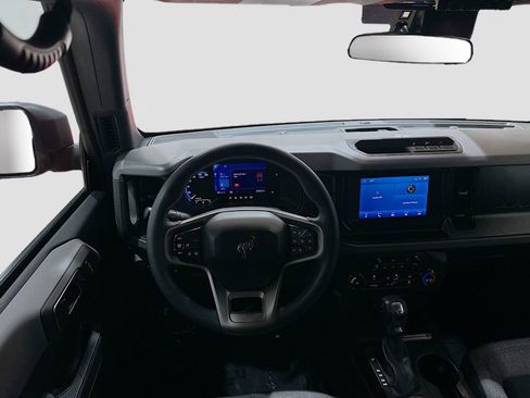 Used 2022 Ford Bronco 4-Door AWD/4WD image 21
