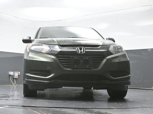 Used 2018 Honda HR-V LX image 26