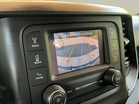 Used 2021 RAM 1500 Big Horn AWD/4WD image 14